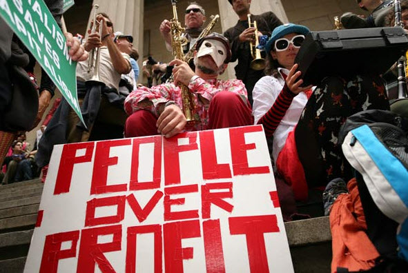 http://www.thenationalpatriot.com/wp-content/uploads/2011/10/wall-1.jpg